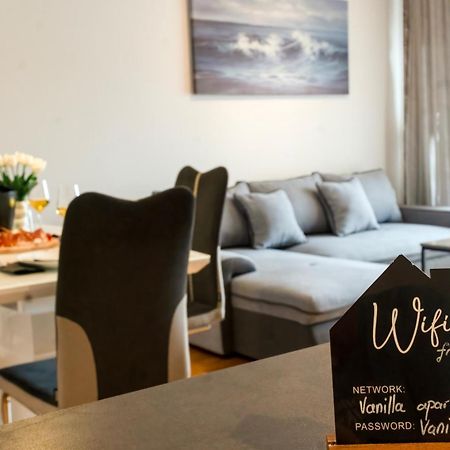 Vanilla Apartment ชิเบนิก ภายนอก รูปภาพ